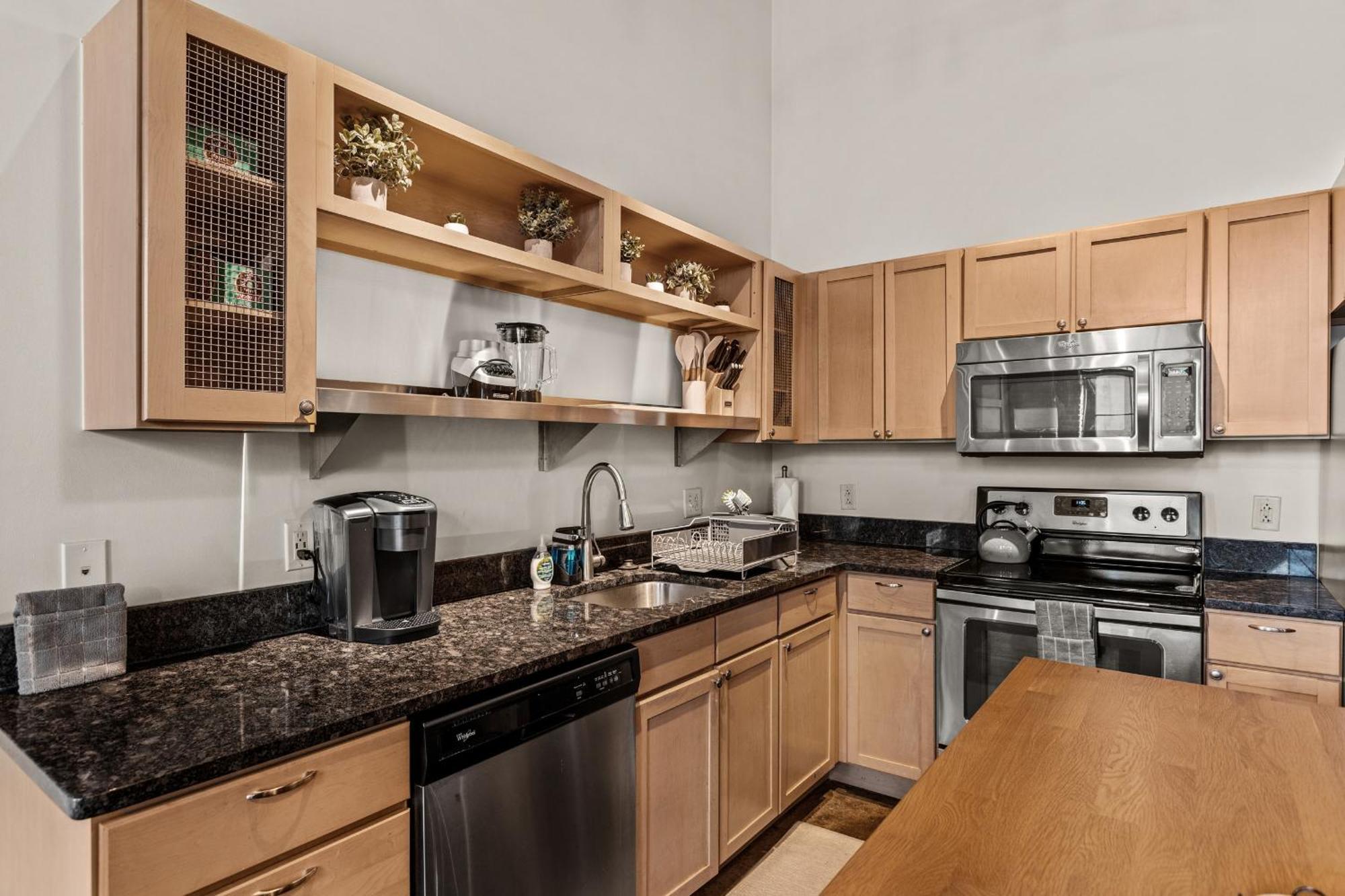 Luxury Industrial 2 Bedroom 2 Full Bath Strip District & Riverwalk Apartamento Pittsburgh